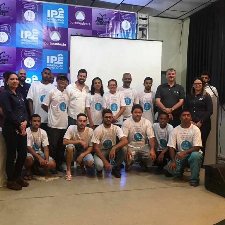 Jovens de São Joaquim de Bicas iniciam capacitação profissional