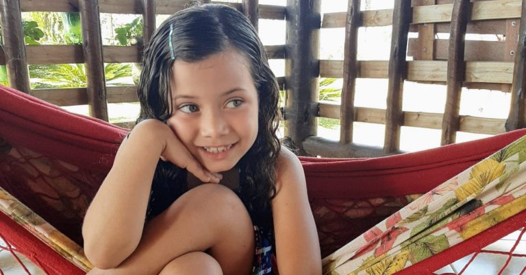 Com carisma e talento, atriz mirim de Igarapé lança curta-metragem gravado no RJ