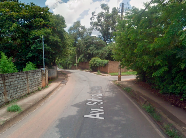 O homem foi morto enquanto se deslocava para o trabalho.