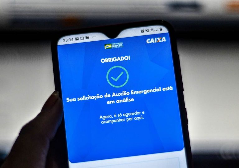 Auxílio Emergencial: governo lança aplicativo e site para solicitar os R$ 600