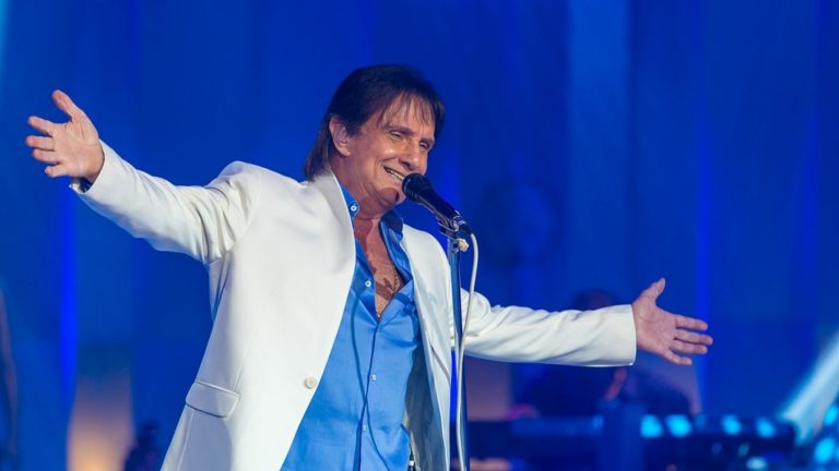 Artistas consagrados fazem live neste fim de semana