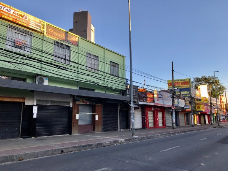 Comerciantes mineiros poderão parcelar contas de água e luz vencidas em até 12 vezes