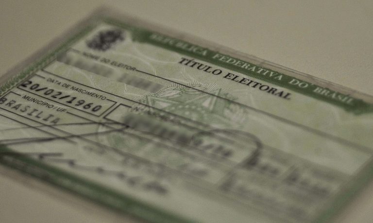 STF confirma que eleitor pode votar apresentando apenas documento com foto