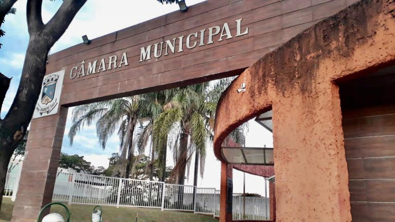 Câmara de Igarapé vota hoje projeto de municipalização de escolas estaduais
