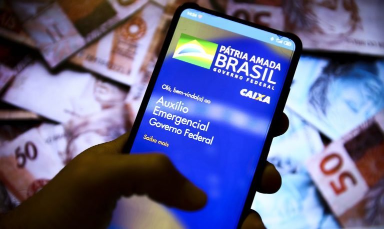 Caixa começa a pagar Bolsa Família de fevereiro