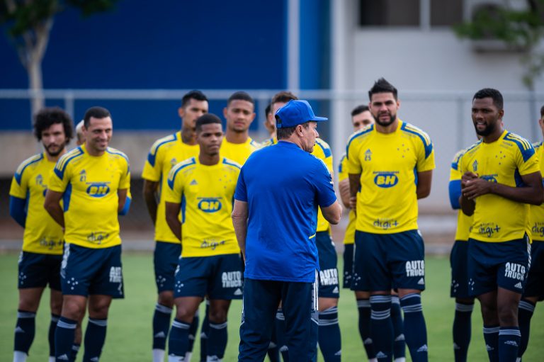 Em busca da 3° vitória consecutiva, Cruzeiro enfrenta o Botafogo