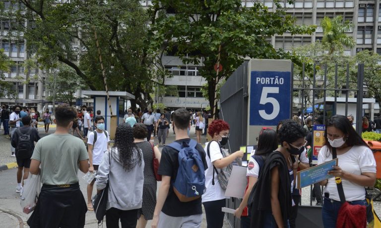 Prazo para solicitar reaplicação do Enem termina nesta sexta-feira, 17