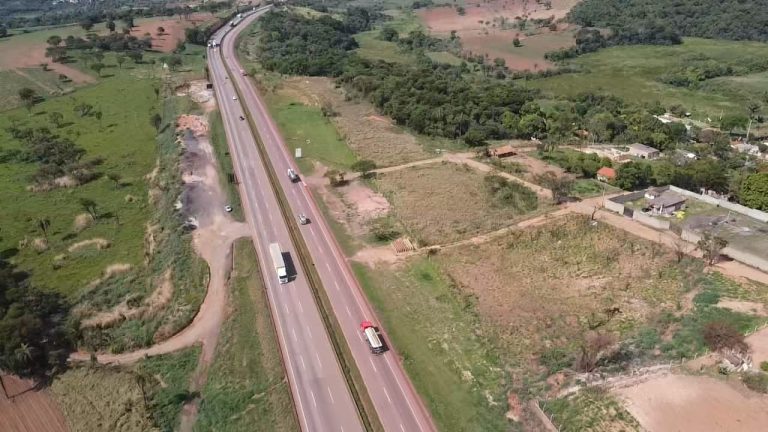 Natal de 2022 teve queda de 65% no número de acidentes graves, diz PRF