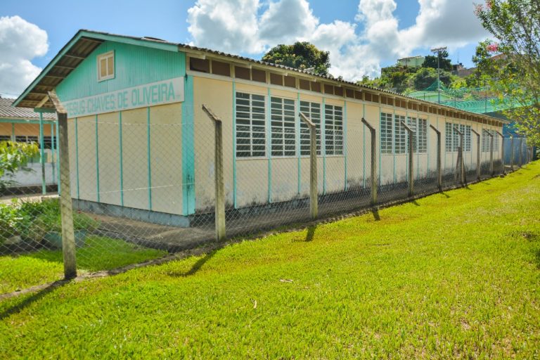 Aulas da rede municipal de São Joaquim de Bicas começam dia 6