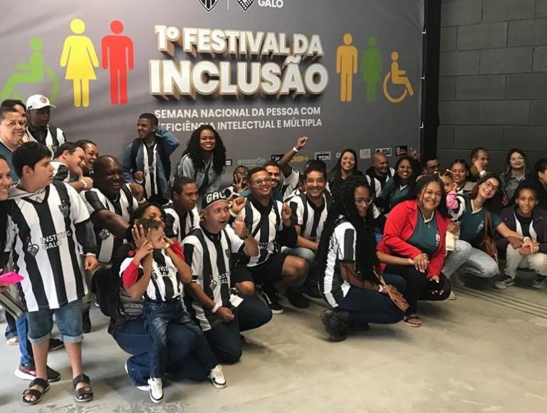 APAE Igarapé faz visita emocionante à Arena MRV