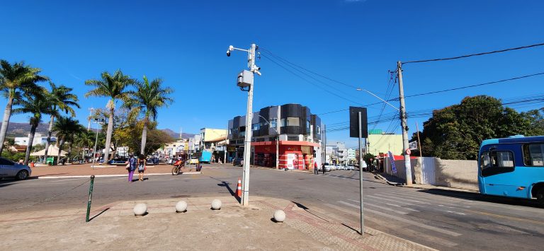 Prefeitura de Igarapé instala câmeras de segurança por toda cidade; investimento de R$ 19 milhões