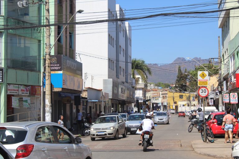 Em Minas, multas de trânsito já podem ser transferidas pela internet; veja como