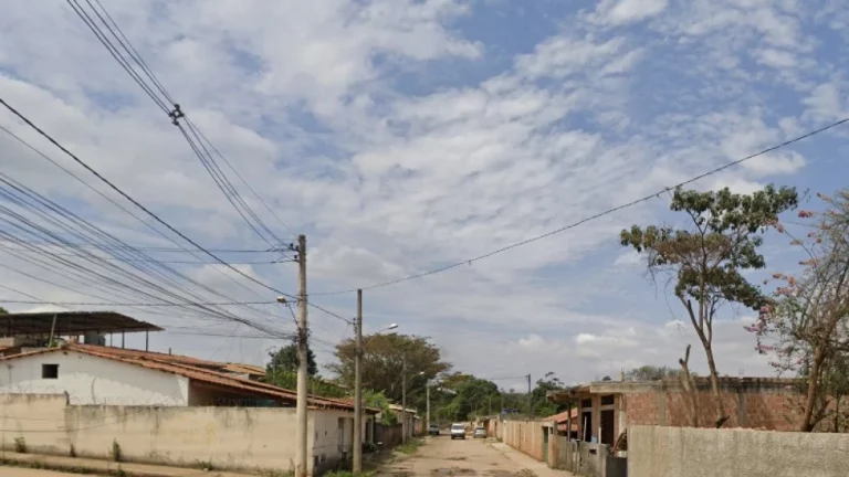 Em Juatuba, casal de jovens é encontrado morto em cima da cama