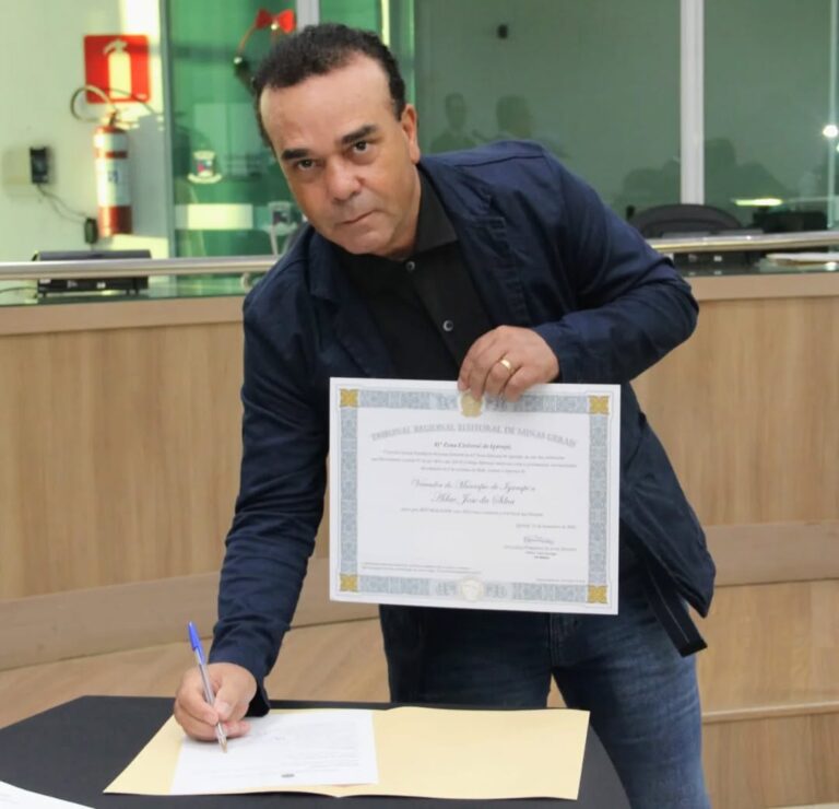 Adão é eleito presidente da Câmara de Igarapé com unanimidade