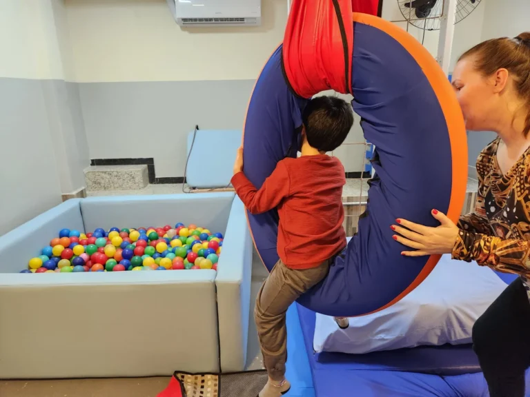 Igarapé inaugura nova sala de integração sensorial para crianças