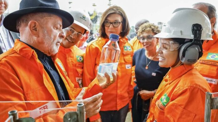 LulavisitaRefinaria-762x429.jpg.optimal