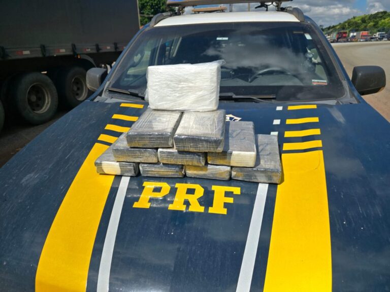 PRF apreende mais de 10 quilos de cocaína em carro abordado na BR-381, em Betim