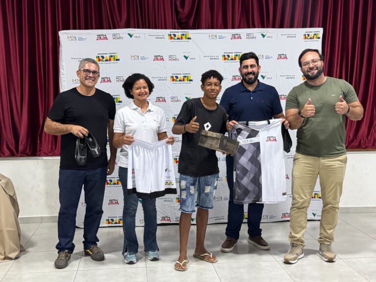 Projeto “Escola da Bola, Escola da Vida” entrega kits esportivos e abre vagas para novos alunos em Igarapé